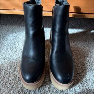 Dolce Vita Caster H2O boots | 8